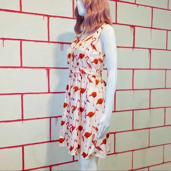 Whimsical A-Line Button Down Flamingo Print Dress 🦩 - Picture 3 of 8
